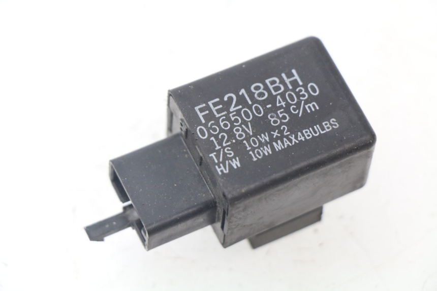 photo de CENTRALE CLIGNOTANTE MBK EVOLIS 125 (2014 - 2018)