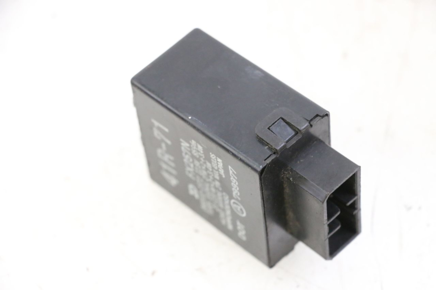 photo de CENTRALE CLIGNOTANTE YAMAHA FJ 36Y 1100 (1984 - 1985)