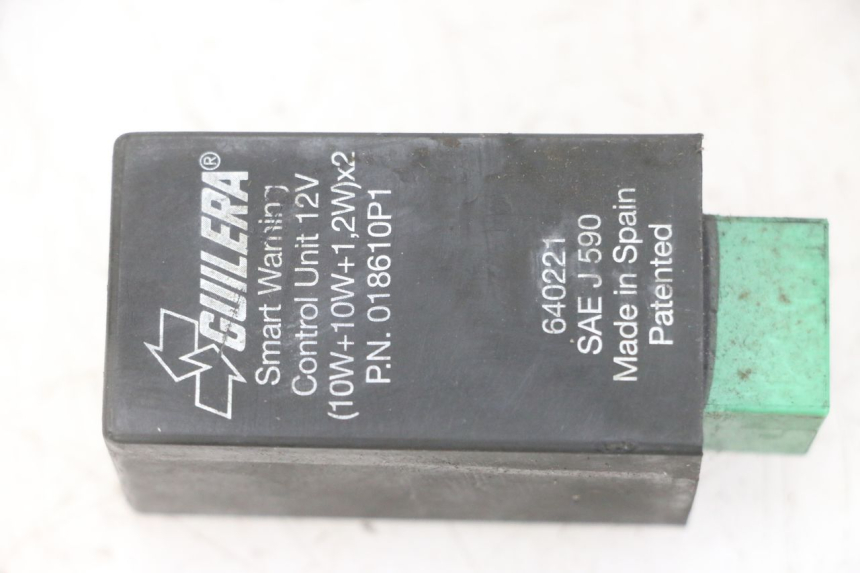 photo de CENTRALE CLIGNOTANTE PIAGGIO MP3 LT 300 (2010 - 2016)