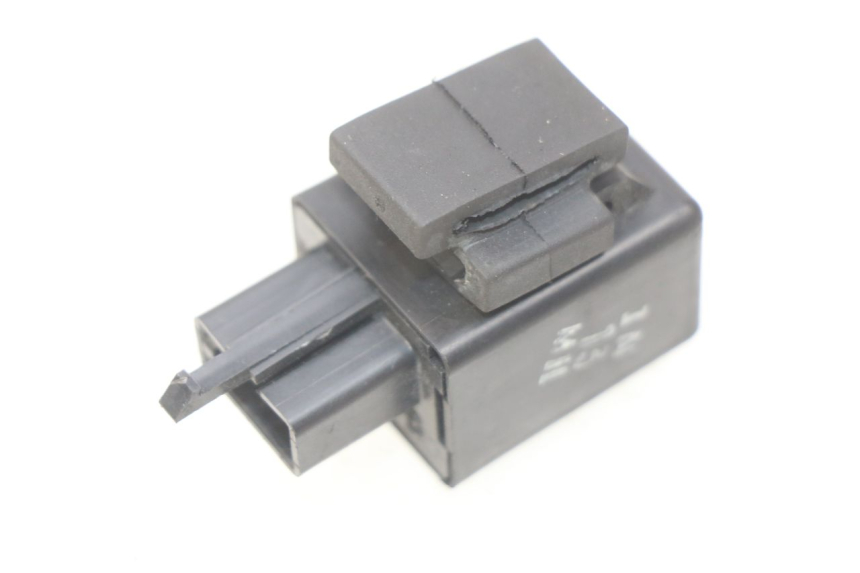 photo de CENTRALE CLIGNOTANTE YAMAHA X-MAX XMAX 125 (2010 - 2014)