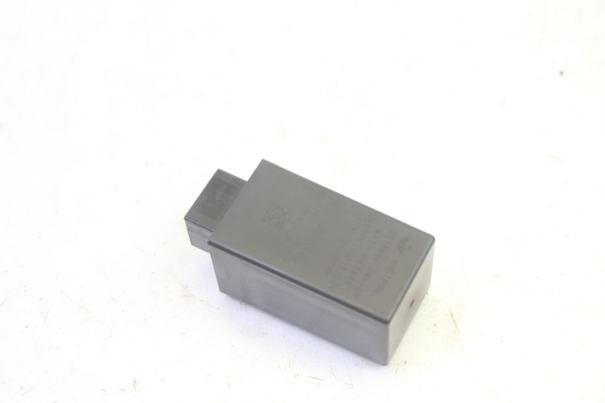 photo de CENTRALE CLIGNOTANTE PIAGGIO XEVO - X EVO 125 (2007 - 2016) - Détail de la pièce