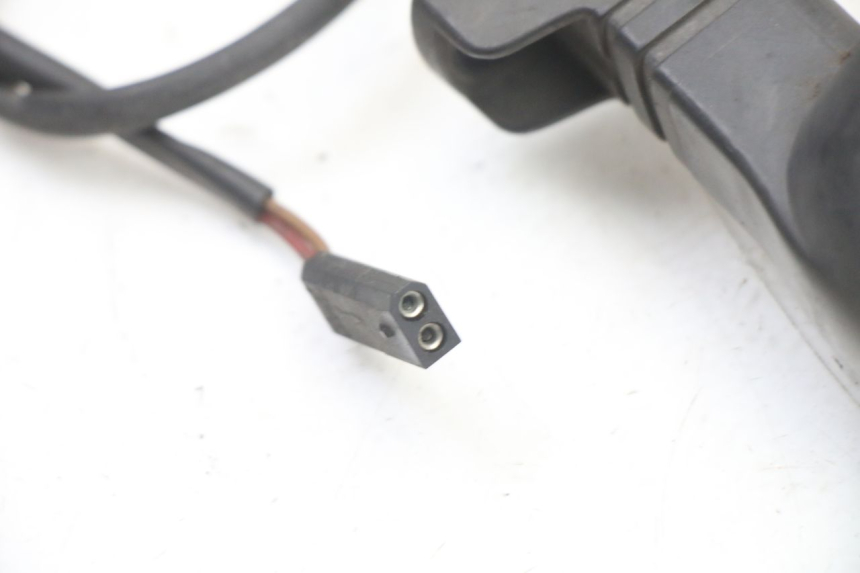 photo de CLIGNOTANT ARRIERE DROIT BMW C1 125 (2000 - 2003)
