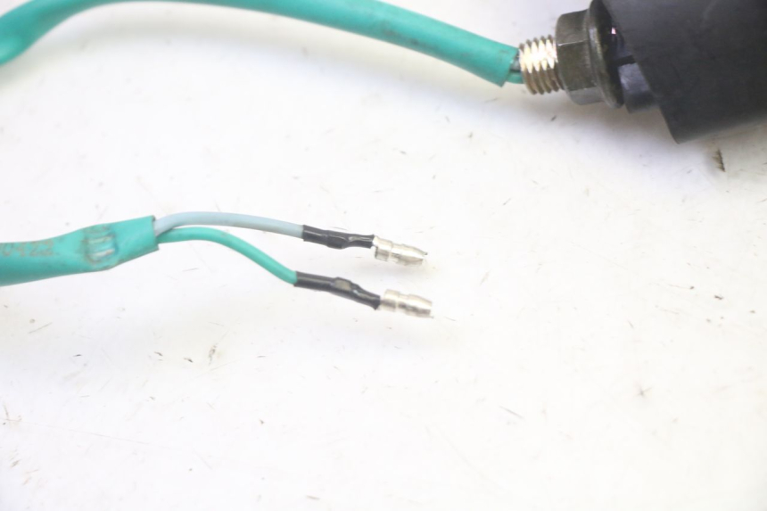 photo de CLIGNOTANT ARRIERE DROIT SYM CROX 4T 50 (2016 - 2023) - Gros plan technique