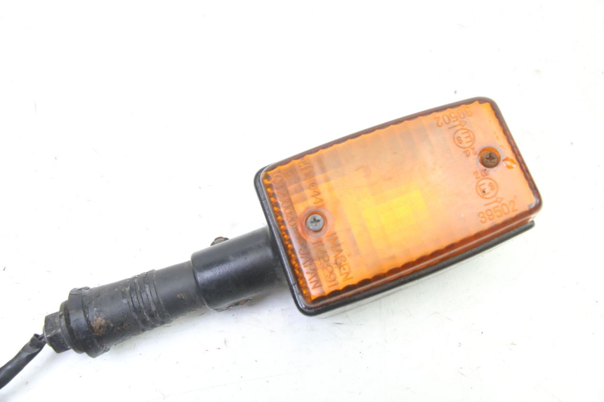 photo de CLIGNOTANT ARRIERE DROIT YAMAHA FJ 36Y 1100 (1984 - 1985)