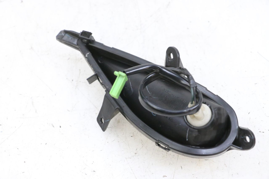 photo de CLIGNOTANT ARRIERE DROIT MBK FLIPPER 115 (2013 - 2017) - Vue d’ensemble