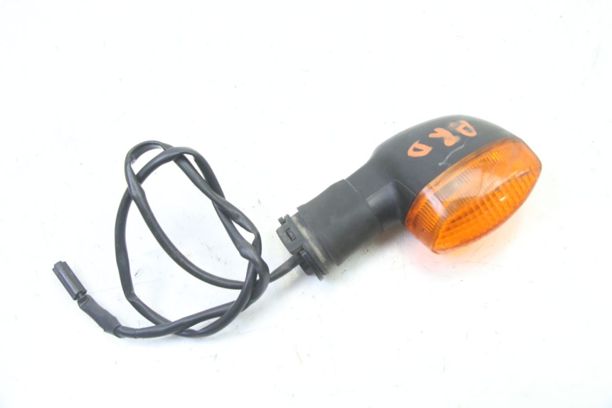 photo de CLIGNOTANT ARRIERE DROIT YAMAHA FZ6 FAZER S2 600 (2007 - 2011)