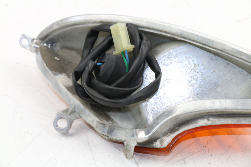 photo de CLIGNOTANT ARRIERE DROIT HONDA XLV VARADERO 125 (2000 - 2006)