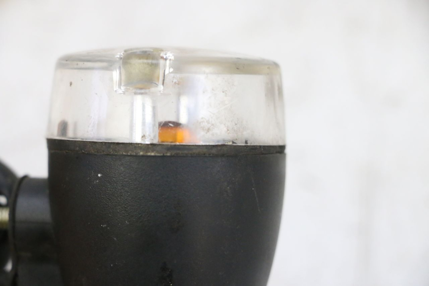 photo de CLIGNOTANT ARRIERE DROIT SYM ORBIT 2 50 (2008 - 2014) - Détail de la pièce