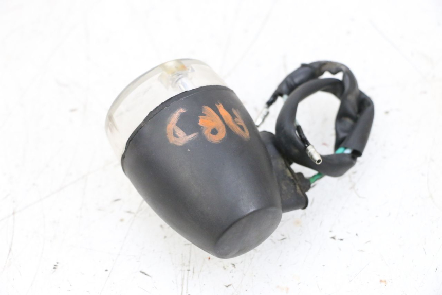 photo de CLIGNOTANT ARRIERE DROIT SYM ORBIT 2 50 (2008 - 2014) - Vue d’ensemble