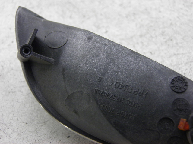 photo de CLIGNOTANT ARRIERE DROIT PEUGEOT ELYSEO 125 (1999 - 2004)