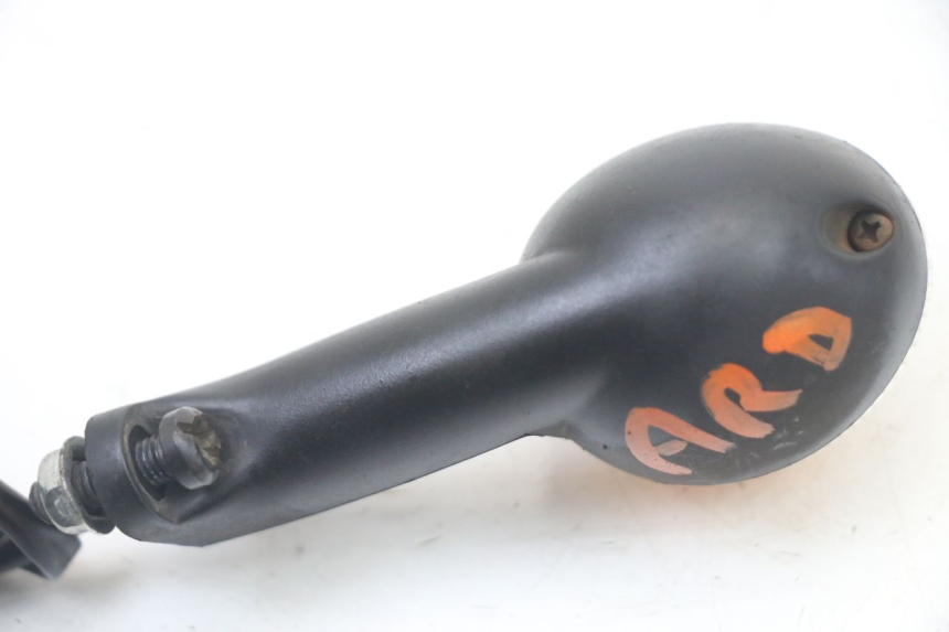 photo de CLIGNOTANT ARRIERE DROIT PEUGEOT TREKKER TKR 50 (2005 - 2014)