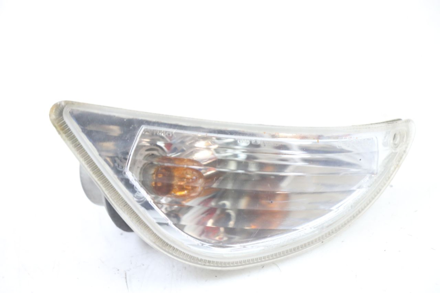 photo de CLIGNOTANT ARRIERE DROIT PIAGGIO VESPA LX 2T 50 (2005 - 2013)