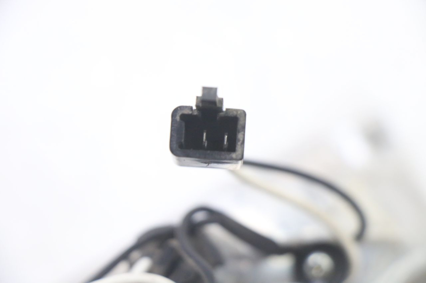 photo de CLIGNOTANT ARRIERE DROIT PIAGGIO ZIP 4T 50 (2018 - 2020)