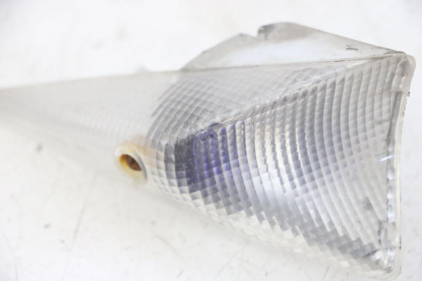photo de CLIGNOTANT ARRIERE DROIT PEUGEOT SPEEDFIGHT 2 LC 50 (2000 - 2009)