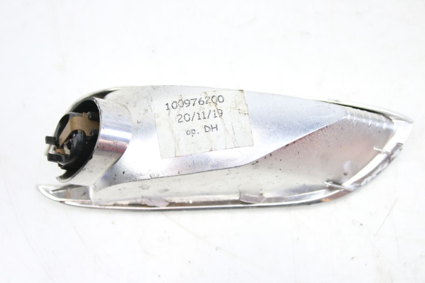 photo de CLIGNOTANT ARRIERE DROIT APRILIA SR R 2T LC 50 (2018 - 2021)