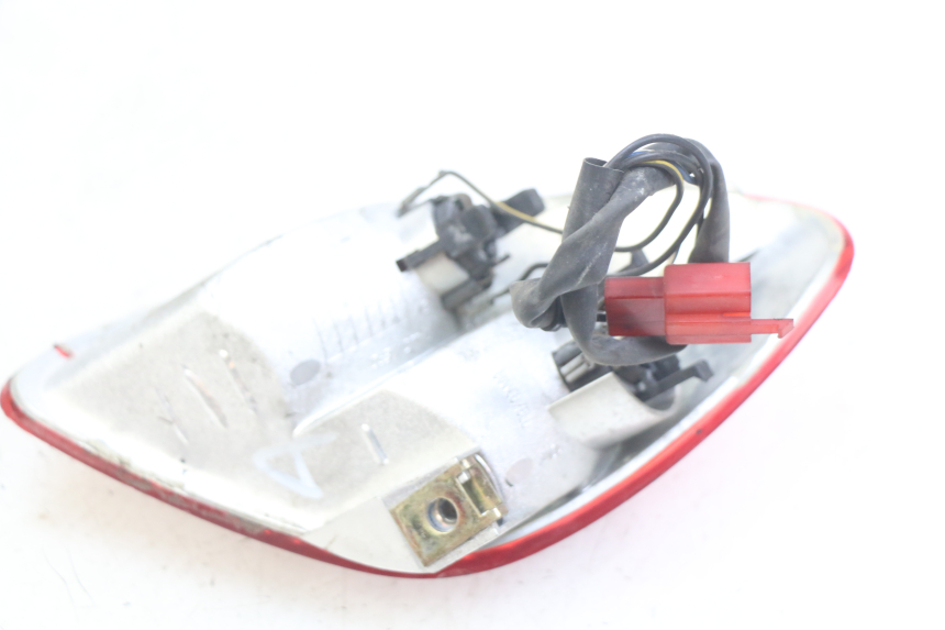 photo de CLIGNOTANT ARRIERE DROIT PIAGGIO X9 125 (2000 - 2003)