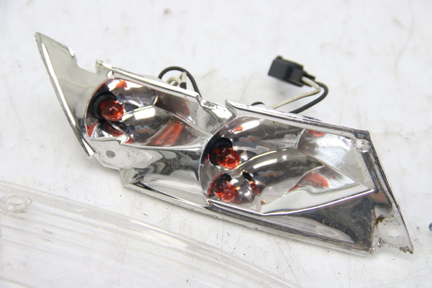 photo de CLIGNOTANT ARRIERE DROIT PIAGGIO ZIP 4T 50 (2018 - 2020)