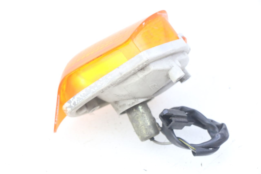 photo de CLIGNOTANT ARRIERE DROIT KAWASAKI ZZR 600 (1995 - 2004)