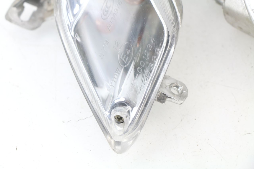 photo de CLIGNOTANT ARRIERE SYM FIDDLE 125 (2008 - 2010)