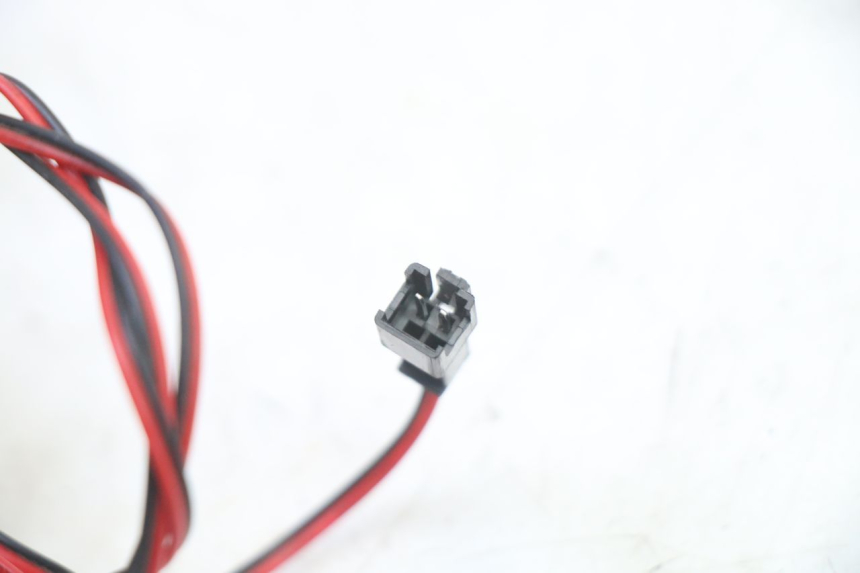 photo de CLIGNOTANT ARRIERE GAUCHE URBANGLIDE E-CROSS PRO 1