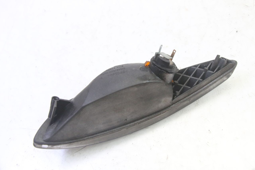 photo de CLIGNOTANT ARRIERE GAUCHE PEUGEOT ELYSTAR 50 (2002 - 2014)