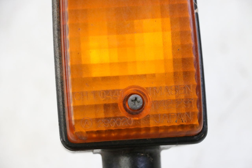 photo de CLIGNOTANT ARRIERE GAUCHE YAMAHA FJ 36Y 1100 (1984 - 1985)