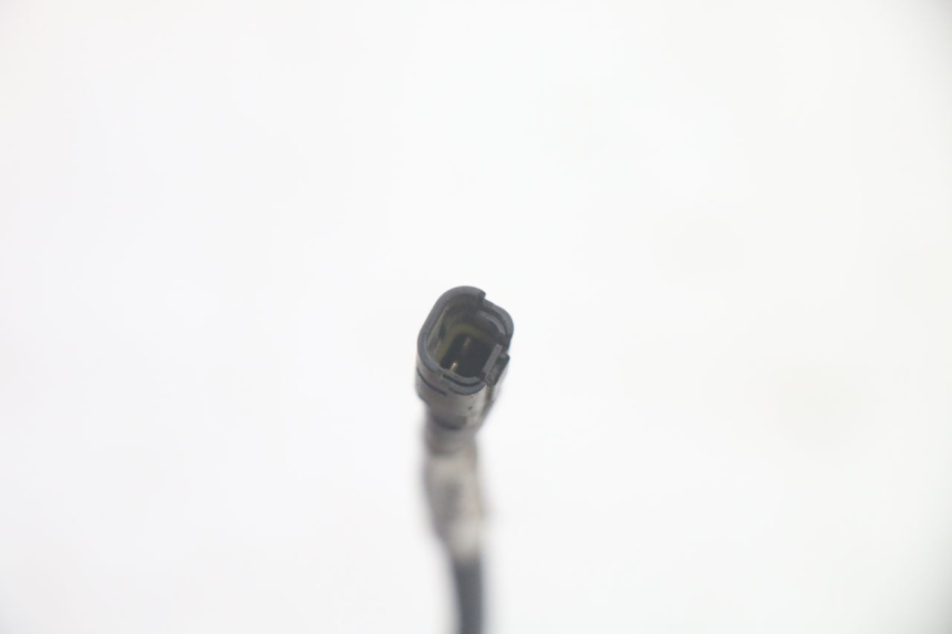 photo de CLIGNOTANT ARRIERE GAUCHE PIAGGIO MP3 HPE 350 (2018 - 2020) - Gros plan technique