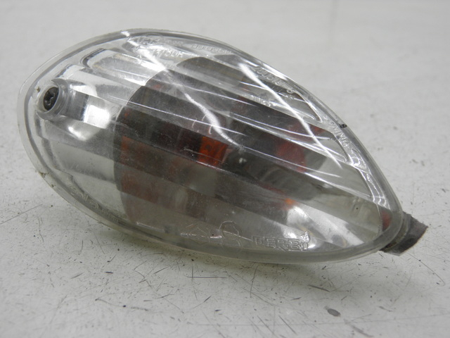 photo de CLIGNOTANT ARRIERE GAUCHE PIAGGIO LIBERTY 2T 50 (2004 - 2008) - Vue principale