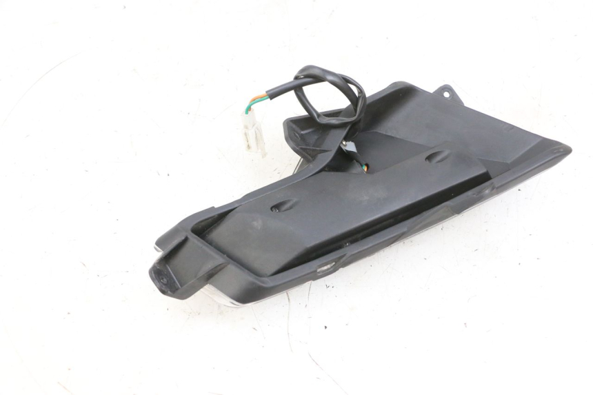 photo de CLIGNOTANT ARRIERE GAUCHE EFUN PUSA 1 - Vue d’ensemble