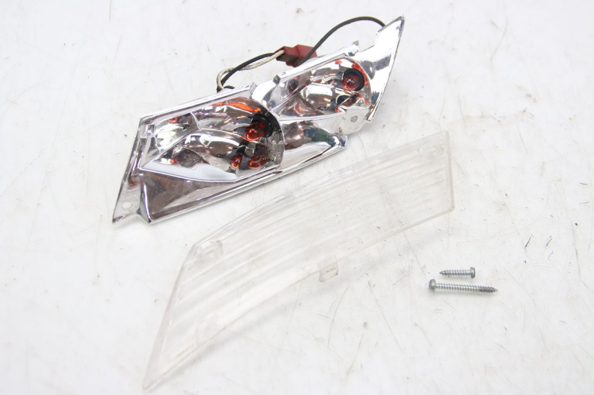 photo de CLIGNOTANT ARRIERE GAUCHE PIAGGIO ZIP 4T 50 (2018 - 2020)