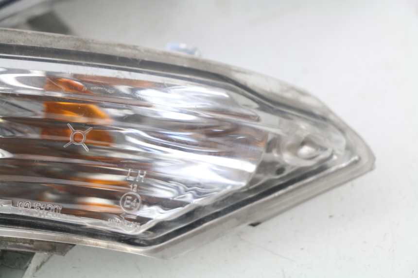 photo de CLIGNOTANT ARRIERE KYMCO GRAND DINK 250 (2002 - 2007)