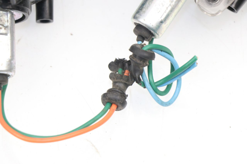 photo de CLIGNOTANT ARRIERE HONDA PCX (JF28) 125 (2009 - 2011)