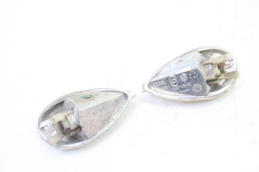 photo de CLIGNOTANT ARRIERE PIAGGIO LIBERTY 4T 50 (2009 - 2015)