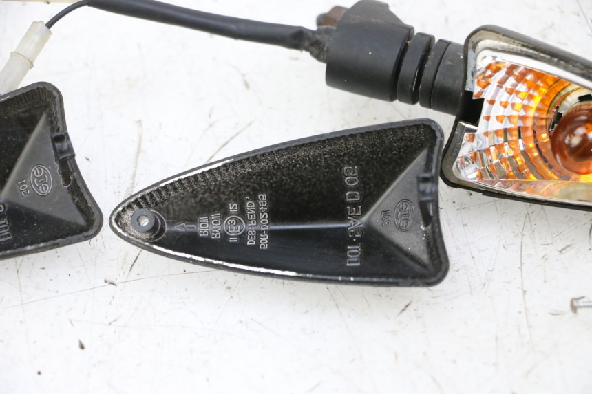 photo de CLIGNOTANT ARRIERE GILERA RUNNER SL 50 (2006 - 2009)