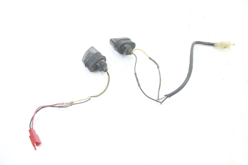 photo de CLIGNOTANT ARRIERE APRILIA SR 2T 50 (2018 - 2022)