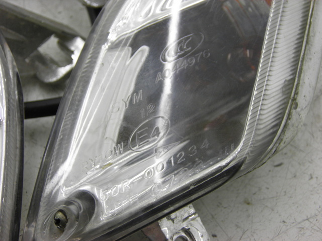 photo de CLIGNOTANT ARRIERE SYM FIDDLE 2 50 (2008 - 2013)