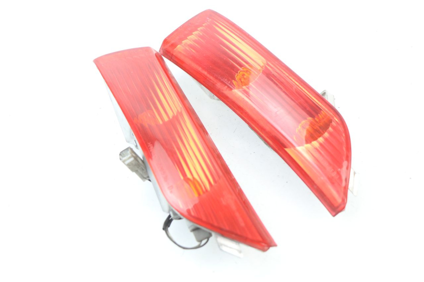 photo de CLIGNOTANT ARRIERE PIAGGIO XEVO - X EVO 125 (2007 - 2016)