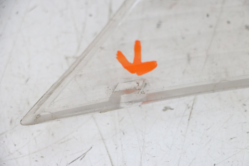 photo de CLIGNOTANT ARRIERE PIAGGIO ZIP 2T 50 (2009 - 2019) - Photo complémentaire