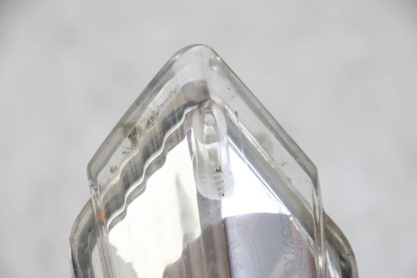 photo de CLIGNOTANT AVANT DROIT KYMCO AGILITY CITY 4T 50 (2008 - 2016) - Détail de la pièce