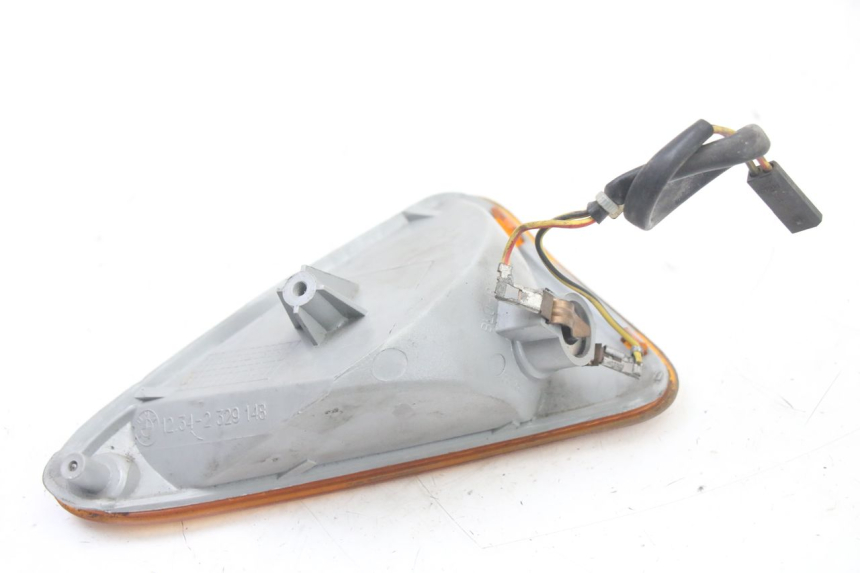 photo de CLIGNOTANT AVANT DROIT BMW C1 125 (2000 - 2003)