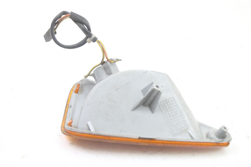 photo de CLIGNOTANT AVANT DROIT BMW C1 125 (2000 - 2003)