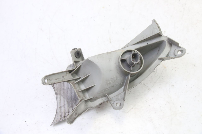 photo de CLIGNOTANT AVANT DROIT SUZUKI BURGMAN 125 (2007 - 2014)