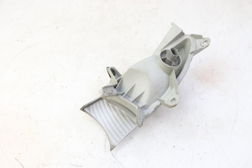 photo de CLIGNOTANT AVANT DROIT SUZUKI BURGMAN 125 (2007 - 2014)