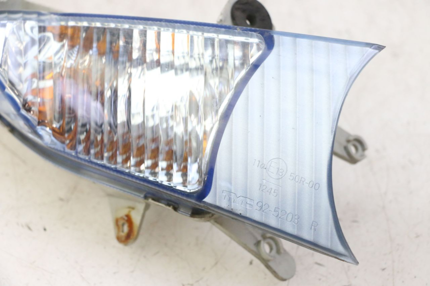 photo de CLIGNOTANT AVANT DROIT SUZUKI BURGMAN 125 (2007 - 2014)