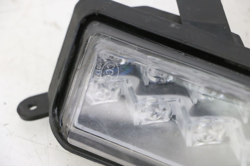 photo de CLIGNOTANT AVANT DROIT ORCAL CAVARO 4T 50 (2019 - 2023)