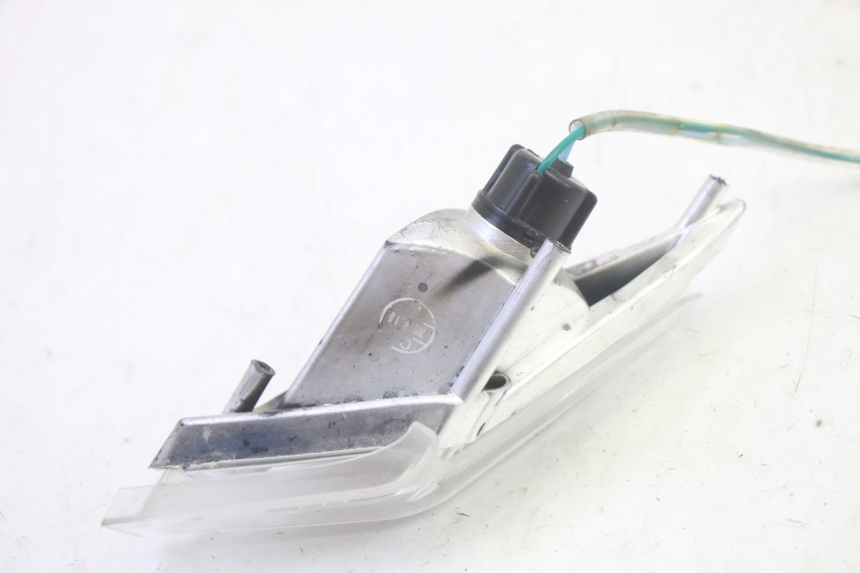 photo de CLIGNOTANT AVANT DROIT SYM CROX 4T 50 (2016 - 2023) - Autre angle de vue