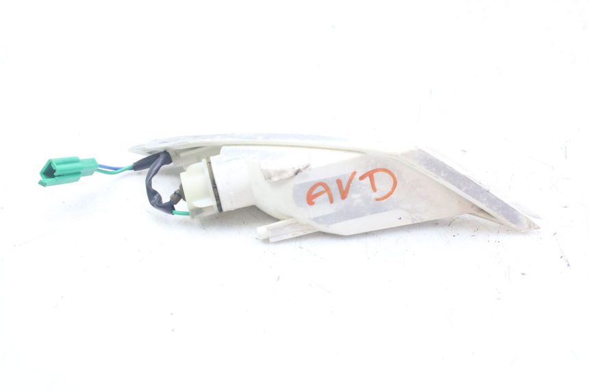 photo de CLIGNOTANT AVANT DROIT PEUGEOT GEOPOLIS RS 125 (2007 - 2009)