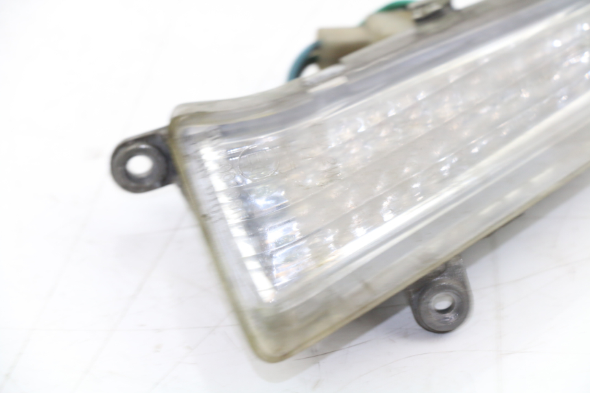 photo de CLIGNOTANT AVANT DROIT KYMCO PEOPLE S 125 (2000 - 2008)