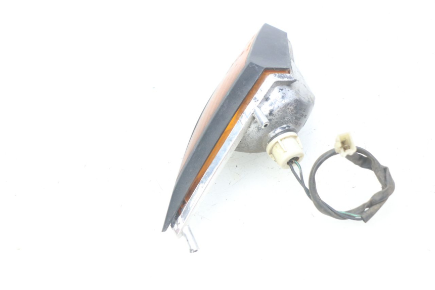 photo de CLIGNOTANT AVANT DROIT KEEWAY RY6 2T 50 (2011 - 2019)