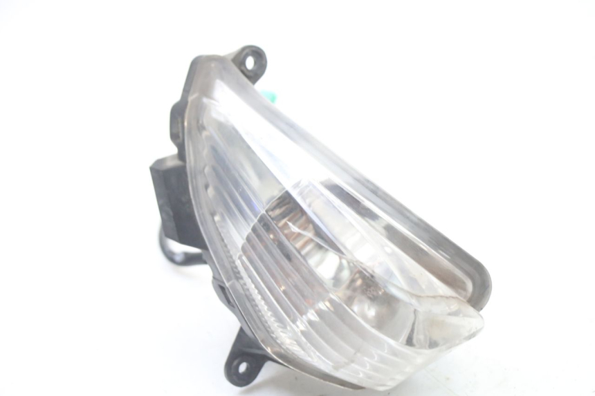 photo de CLIGNOTANT AVANT DROIT SUZUKI BURGMAN 125 (2015 - 2017)